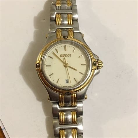 ladies gucci watch 9040l|Authentic Gucci Watch 9040L Dial Quartz Silver Link Dat.